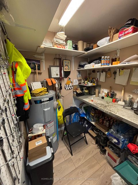 Photo 13 at 402 - 131 Taunton Road E, Centennial, Oshawa