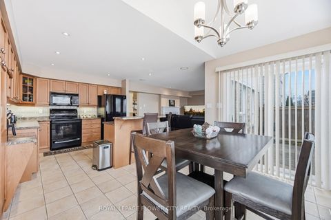 Photo 17 at 4 Fawcett Avenue, Taunton North, Whitby