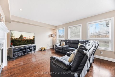 Photo 19 at 4 Fawcett Avenue, Taunton North, Whitby