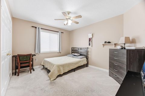 Photo 31 at 4 Fawcett Avenue, Taunton North, Whitby