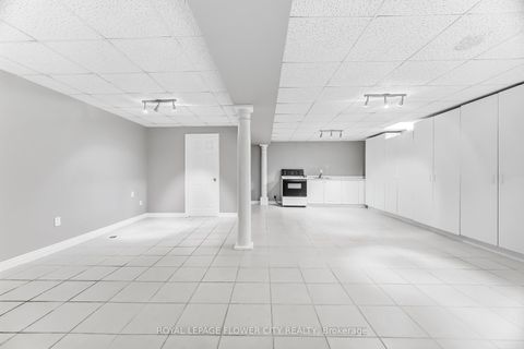 Photo 40 at 4 Fawcett Avenue, Taunton North, Whitby