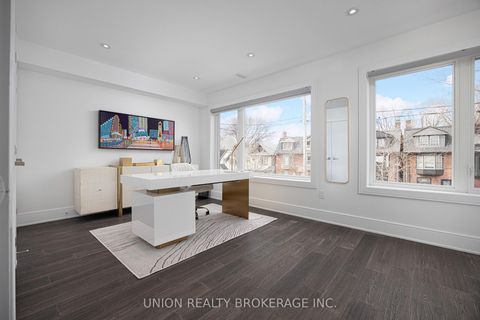 Photo 10 at 105 Kenilworth Avenue, The Beaches, Toronto