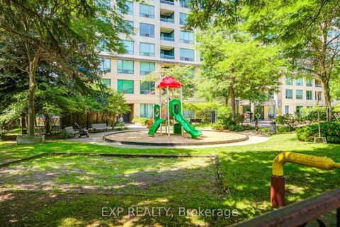 Photo 4 at 605 - 238 Doris Avenue, Willowdale East, Toronto