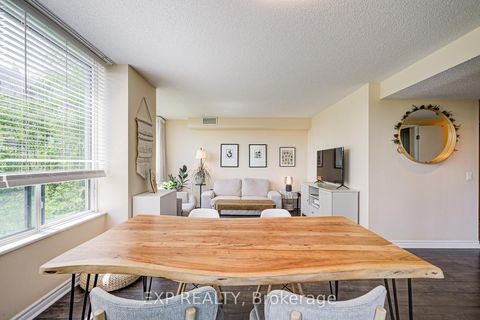 Photo 10 at 605 - 238 Doris Avenue, Willowdale East, Toronto