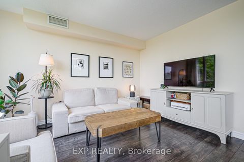 Photo 15 at 605 - 238 Doris Avenue, Willowdale East, Toronto