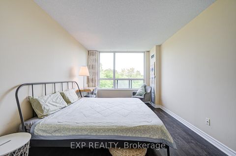 Photo 30 at 605 - 238 Doris Avenue, Willowdale East, Toronto