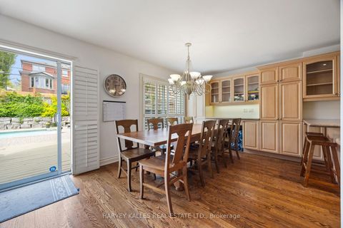 Photo 14 at 26 Forest Ridge Drive, Forest Hill North, Toronto