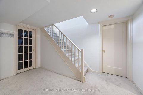 Photo 29 at 26 Forest Ridge Drive, Forest Hill North, Toronto