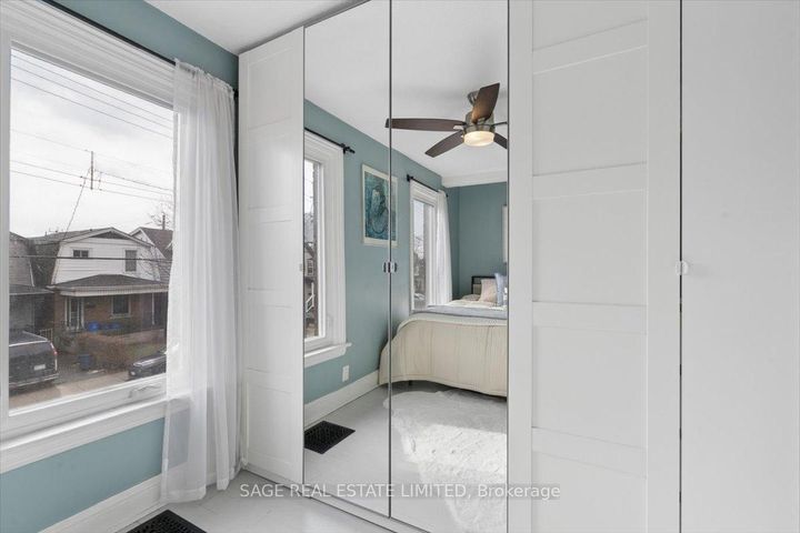 Photo 14 at 95 Belview Avenue, Crown Point, Hamilton