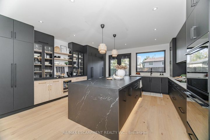 Photo 15 at 772 Banting Court, DP Dorset Park, Milton