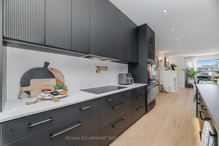 Photo 19 at 772 Banting Court, DP Dorset Park, Milton