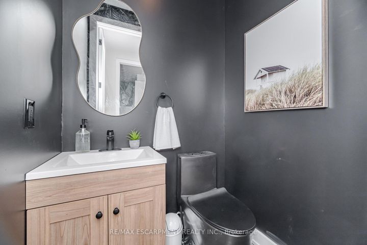 Photo 26 at 772 Banting Court, DP Dorset Park, Milton