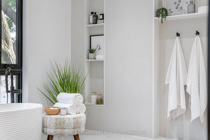 Photo 36 at 772 Banting Court, DP Dorset Park, Milton