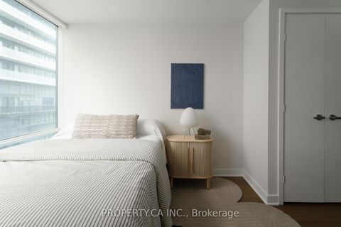 Photo 5 at 3308 - 15 Grenville Street, Bay Street Corridor, Toronto