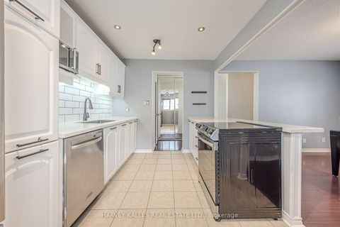 Photo 11 at 82 - 321 Blackthorn Street, Eastdale, Oshawa