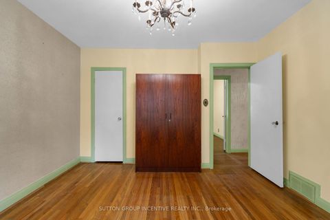 Photo 19 at 6 Kingsmere Crescent, Scarborough Village, Toronto