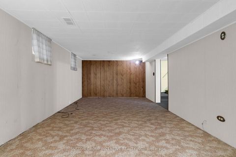 Photo 25 at 6 Kingsmere Crescent, Scarborough Village, Toronto