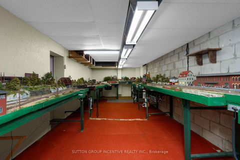 Photo 27 at 6 Kingsmere Crescent, Scarborough Village, Toronto