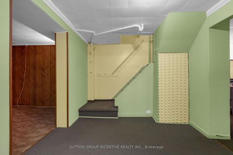 Photo 29 at 6 Kingsmere Crescent, Scarborough Village, Toronto