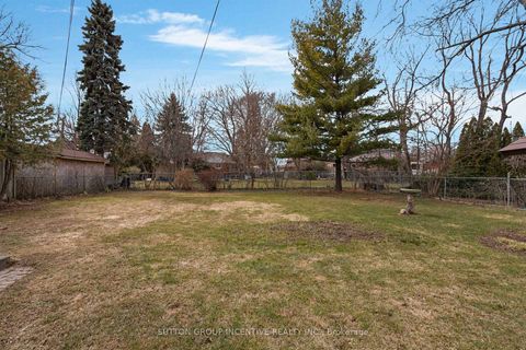 Photo 34 at 6 Kingsmere Crescent, Scarborough Village, Toronto