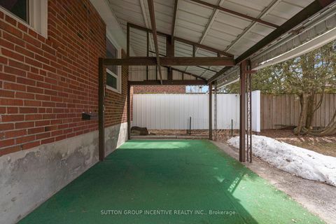 Photo 35 at 6 Kingsmere Crescent, Scarborough Village, Toronto