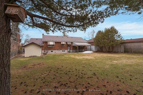 Photo 37 at 6 Kingsmere Crescent, Scarborough Village, Toronto