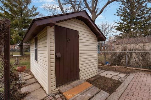 Photo 40 at 6 Kingsmere Crescent, Scarborough Village, Toronto