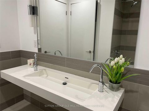 Photo 5 at 317 - 70 Distillery Lane S, Waterfront Communities C8, Toronto