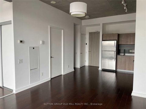 Photo 13 at 317 - 70 Distillery Lane S, Waterfront Communities C8, Toronto