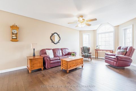 Photo 12 at 704 Trinity Street, Alcona, Innisfil