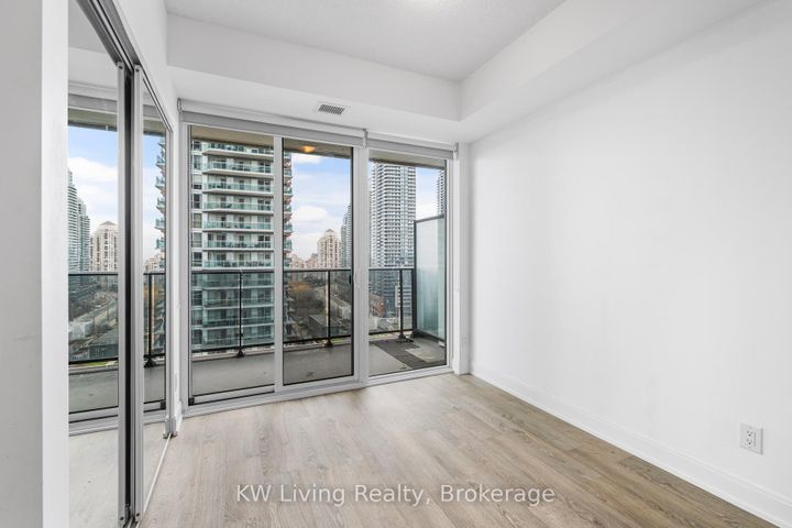 Photo 20 at 1408 - 70 Annie Craig Drive, Mimico, Toronto