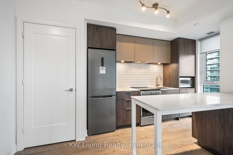 Photo 10 at 1408 - 70 Annie Craig Drive, Mimico, Toronto