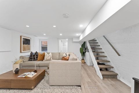 Photo 35 at 15 Yarmouth Road, Annex, Toronto