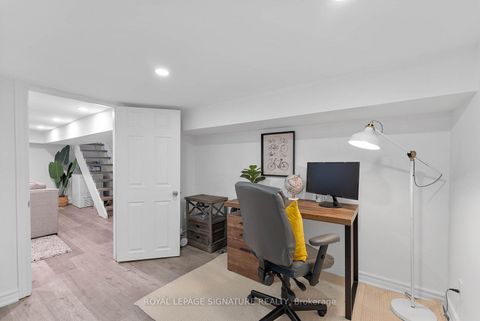 Photo 40 at 15 Yarmouth Road, Annex, Toronto