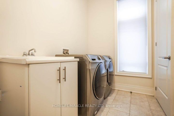 Photo 15 at 16 Lyle Way, Credit Valley, Brampton