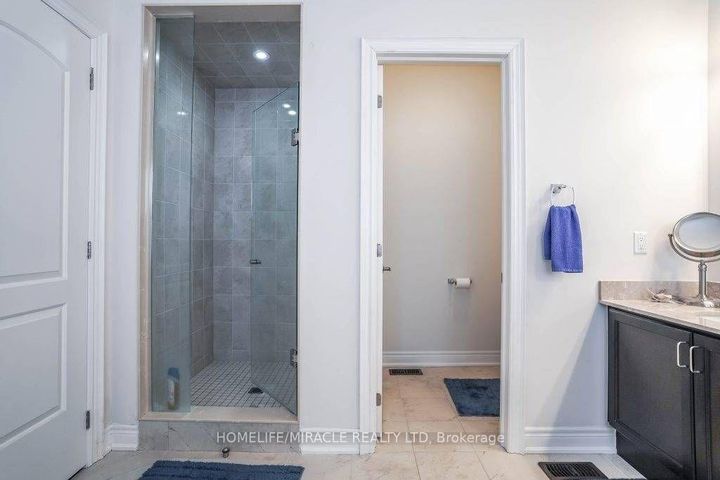 Photo 16 at 16 Lyle Way, Credit Valley, Brampton