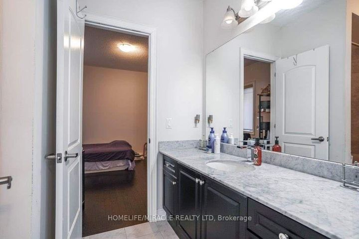 Photo 21 at 16 Lyle Way, Credit Valley, Brampton