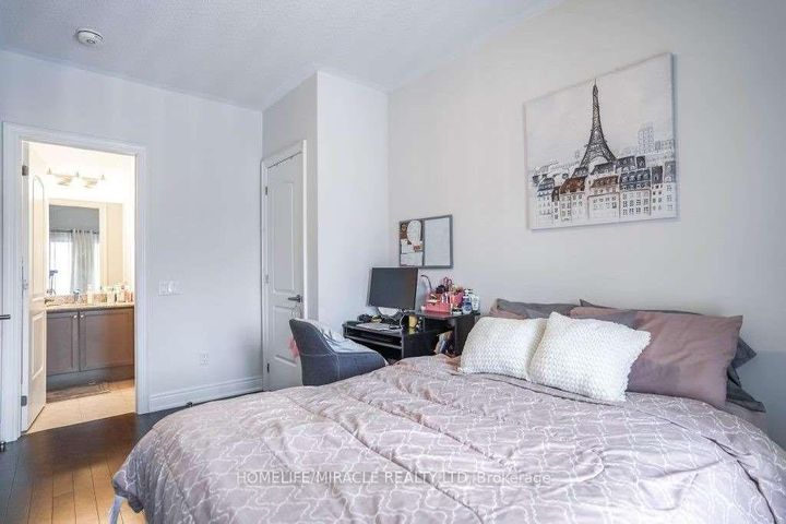 Photo 23 at 16 Lyle Way, Credit Valley, Brampton