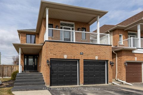 Photo 2 at 125 Hutton Place, Bowmanville, Clarington