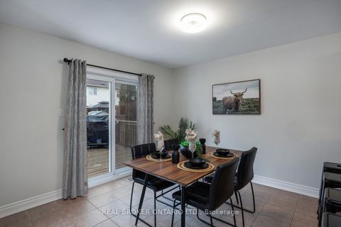 Photo 13 at 125 Hutton Place, Bowmanville, Clarington