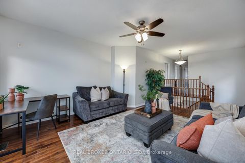 Photo 21 at 125 Hutton Place, Bowmanville, Clarington