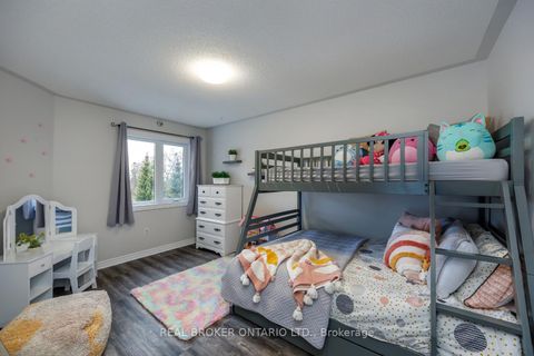 Photo 31 at 125 Hutton Place, Bowmanville, Clarington