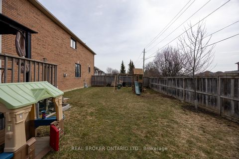 Photo 40 at 125 Hutton Place, Bowmanville, Clarington