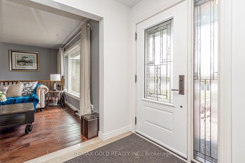 Photo 7 at 7632 Netherwood Road, Malton, Mississauga