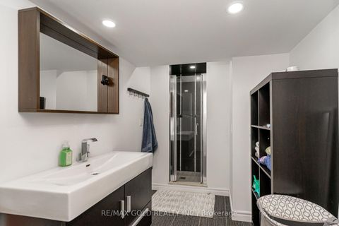 Photo 27 at 7632 Netherwood Road, Malton, Mississauga