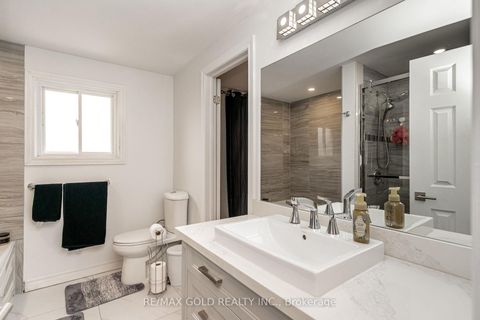 Photo 34 at 7632 Netherwood Road, Malton, Mississauga