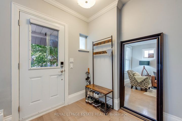 Photo 2 at 138 Woodmount Avenue, East York, Toronto