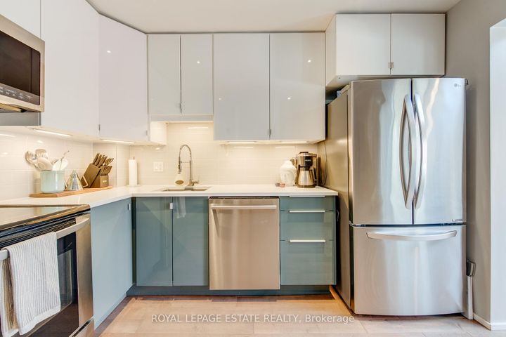 Photo 10 at 138 Woodmount Avenue, East York, Toronto