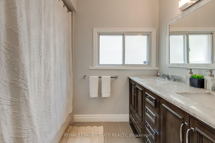 Photo 21 at 138 Woodmount Avenue, East York, Toronto