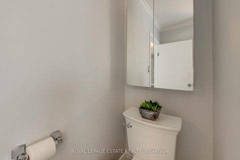 Photo 22 at 138 Woodmount Avenue, East York, Toronto